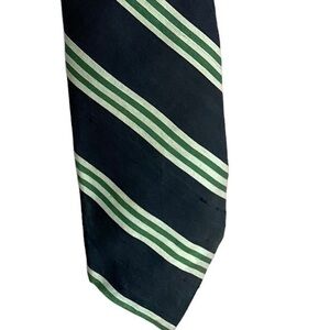 Vintage claybrooke men’s navy and green stripped silk necktie